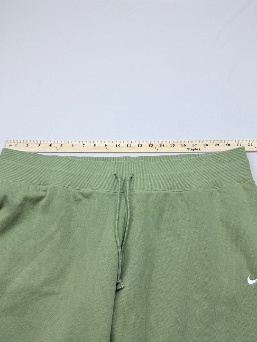 Nike Sage Green Women's Jogger Sweatpants - Picture 7 of 10